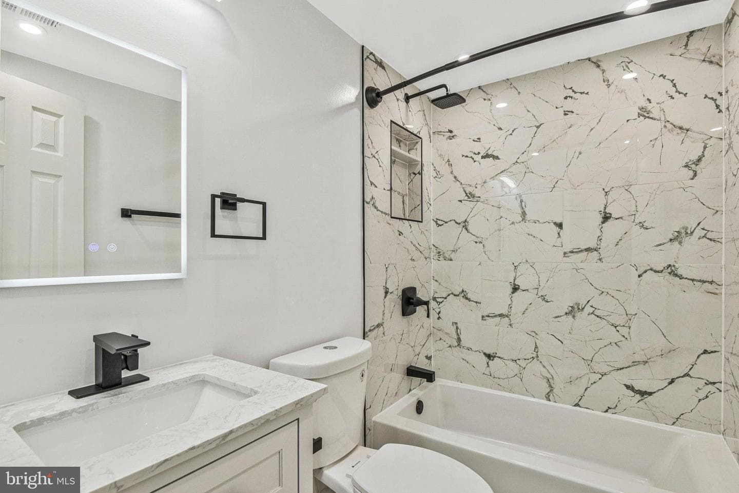 10721 West Drive #204 photo 7