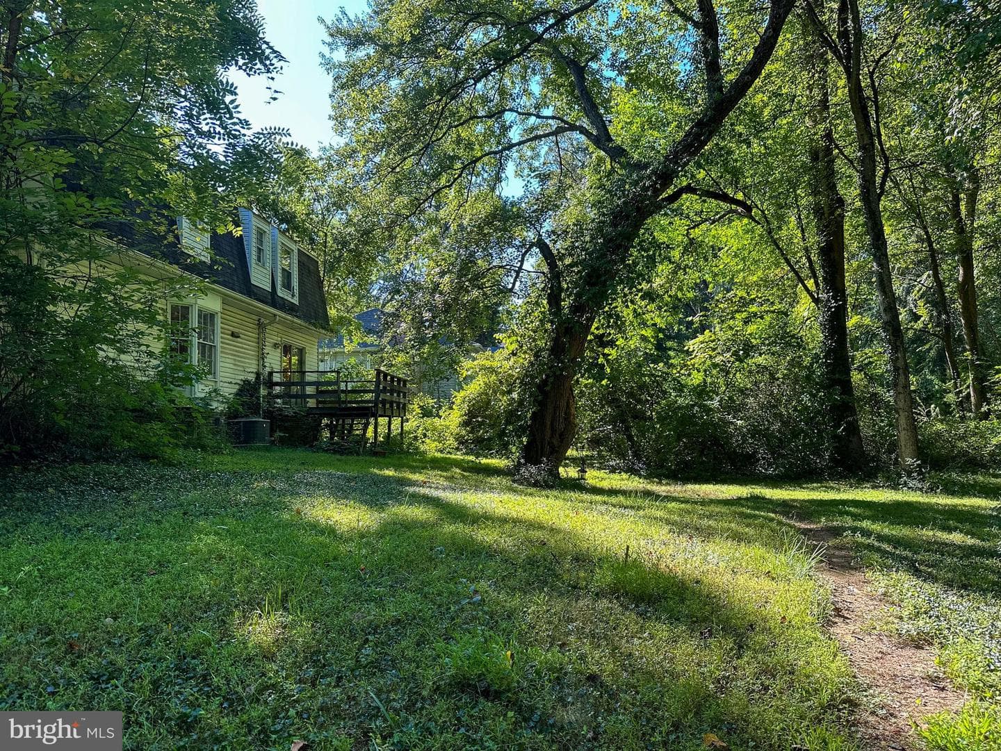 10704 Howerton Avenue photo 6