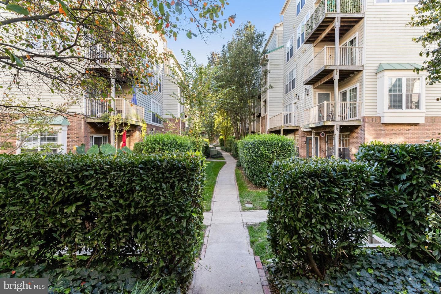 10359 Sager Avenue #301 photo 28