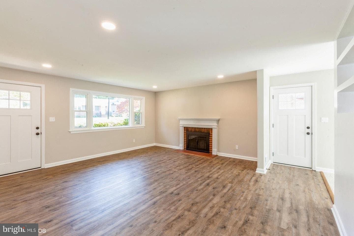 4106 Berritt Street photo 2
