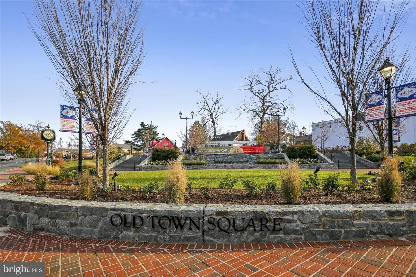 10328 Sager Avenue #407 photo 52