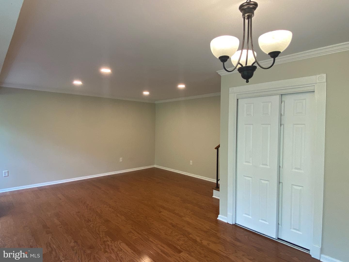 10104 Fair Woods Drive photo 3