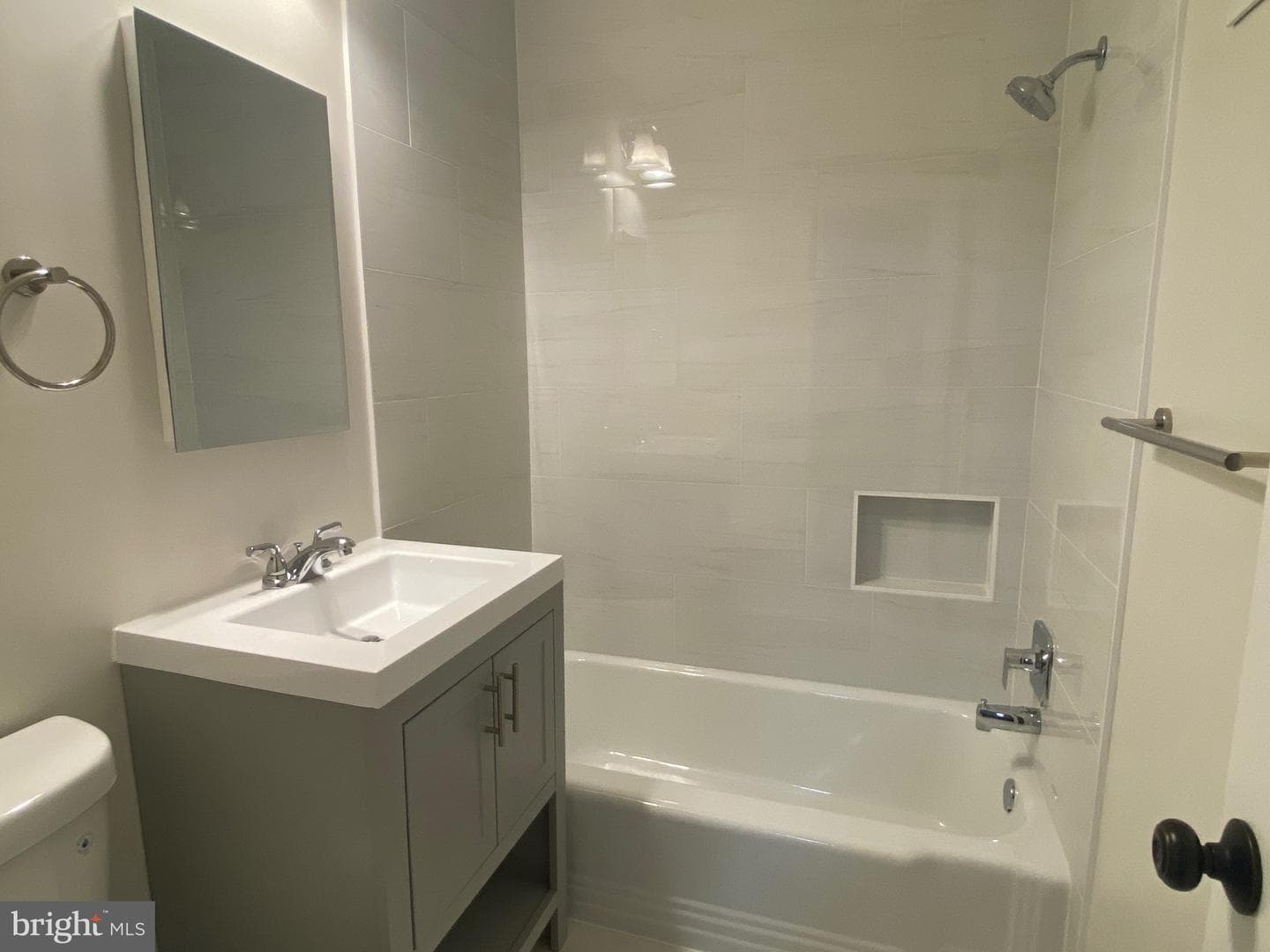 10104 Fair Woods Drive photo 9