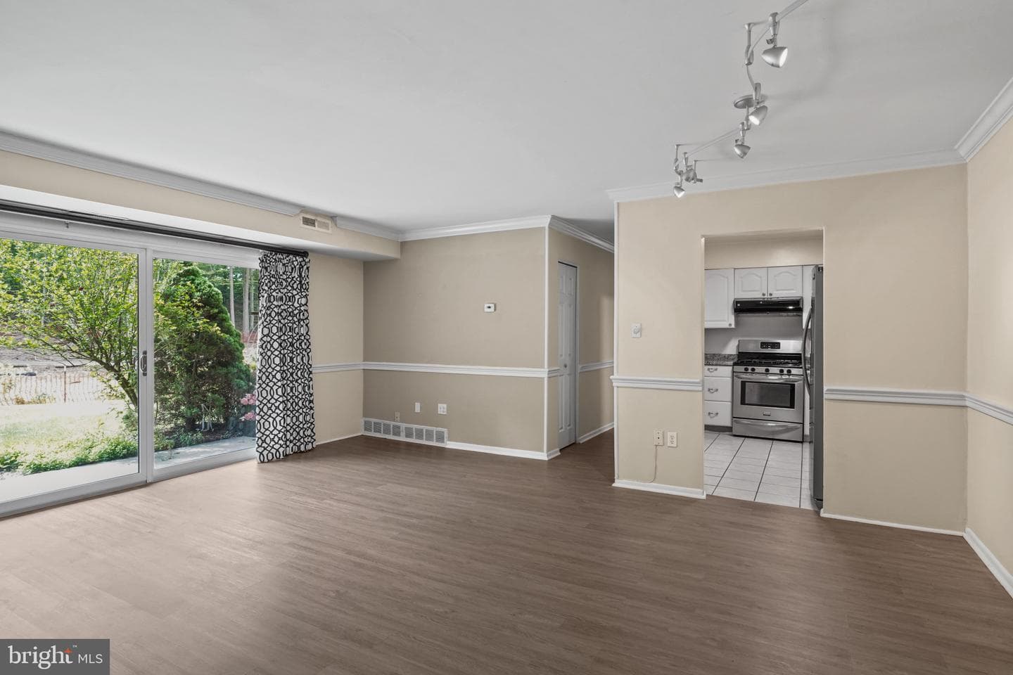 10027 Fair Woods Drive #147 photo 3