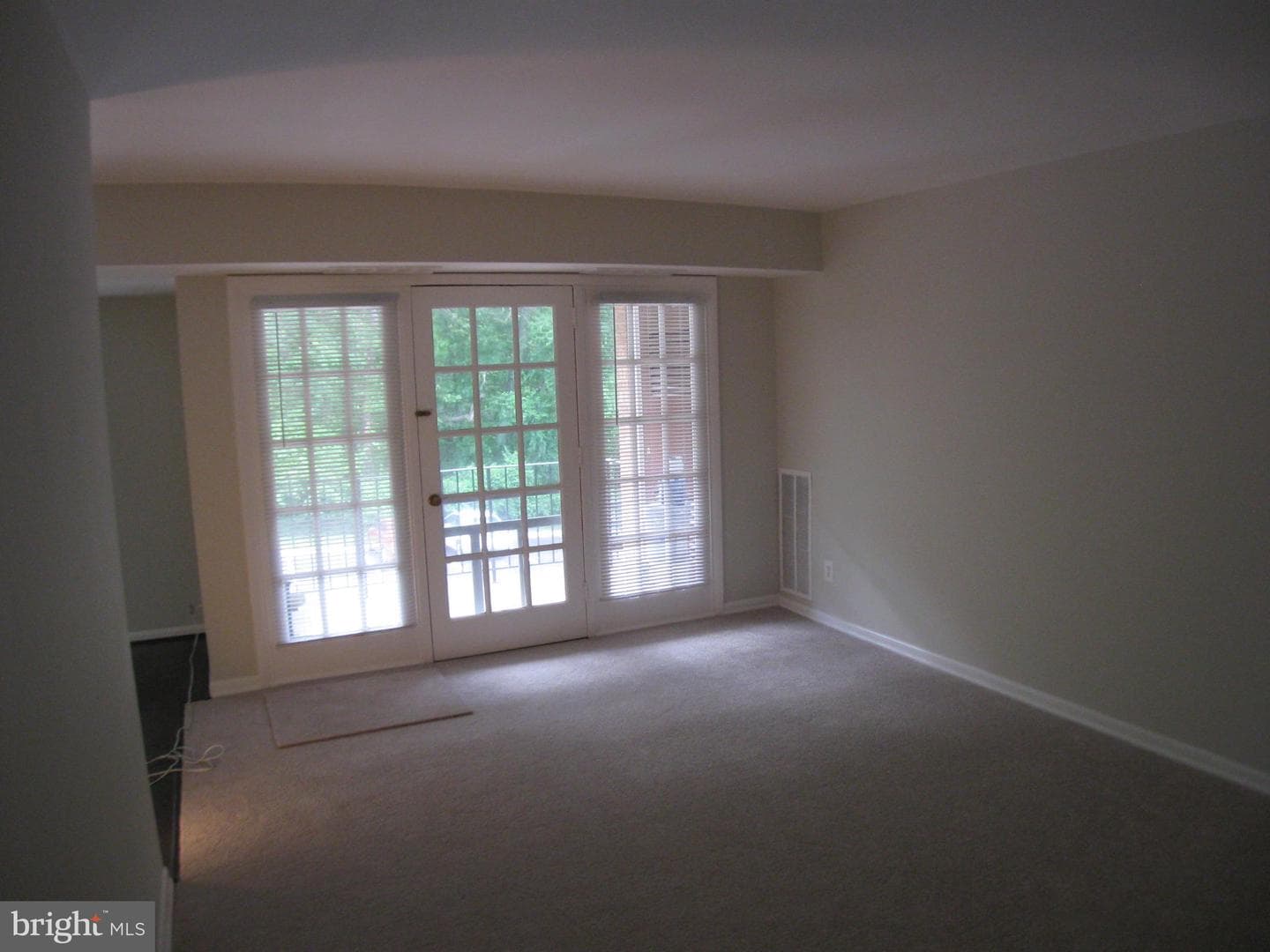 3874 Lyndhurst Drive #301 photo 2