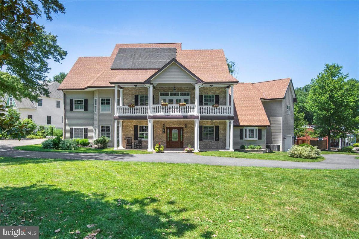 4020 Stone Wall Avenue photo 1