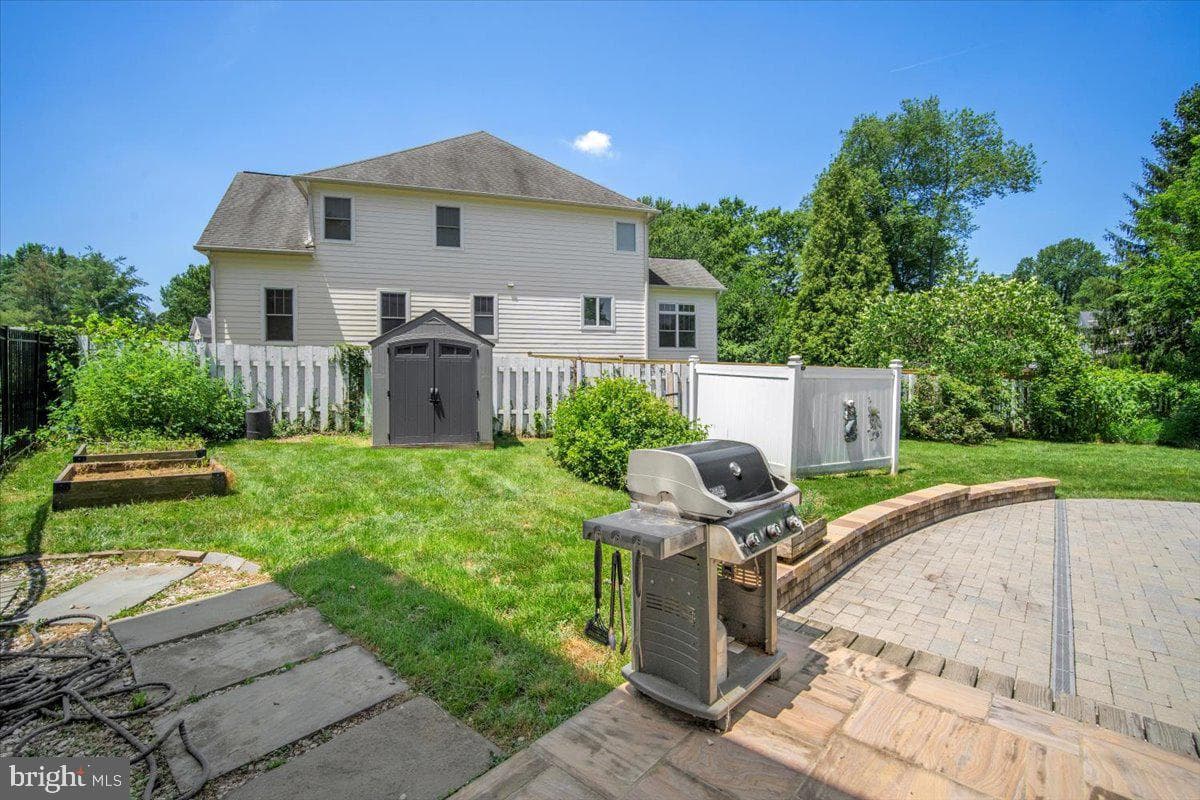 4020 Stone Wall Avenue photo 71