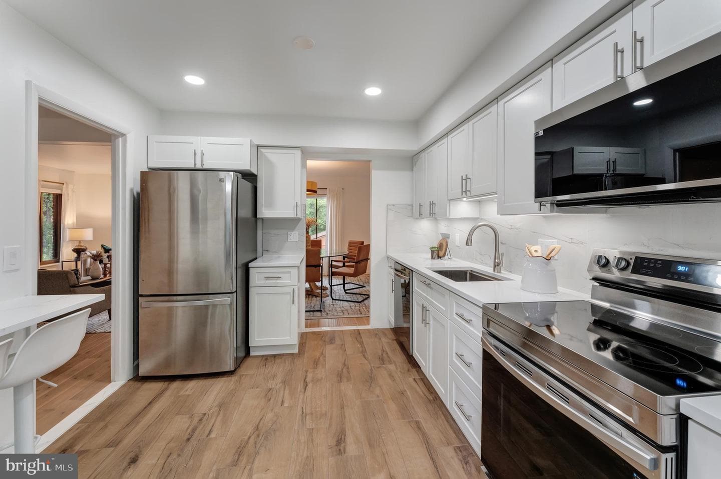 3607 Devilwood Court photo 9