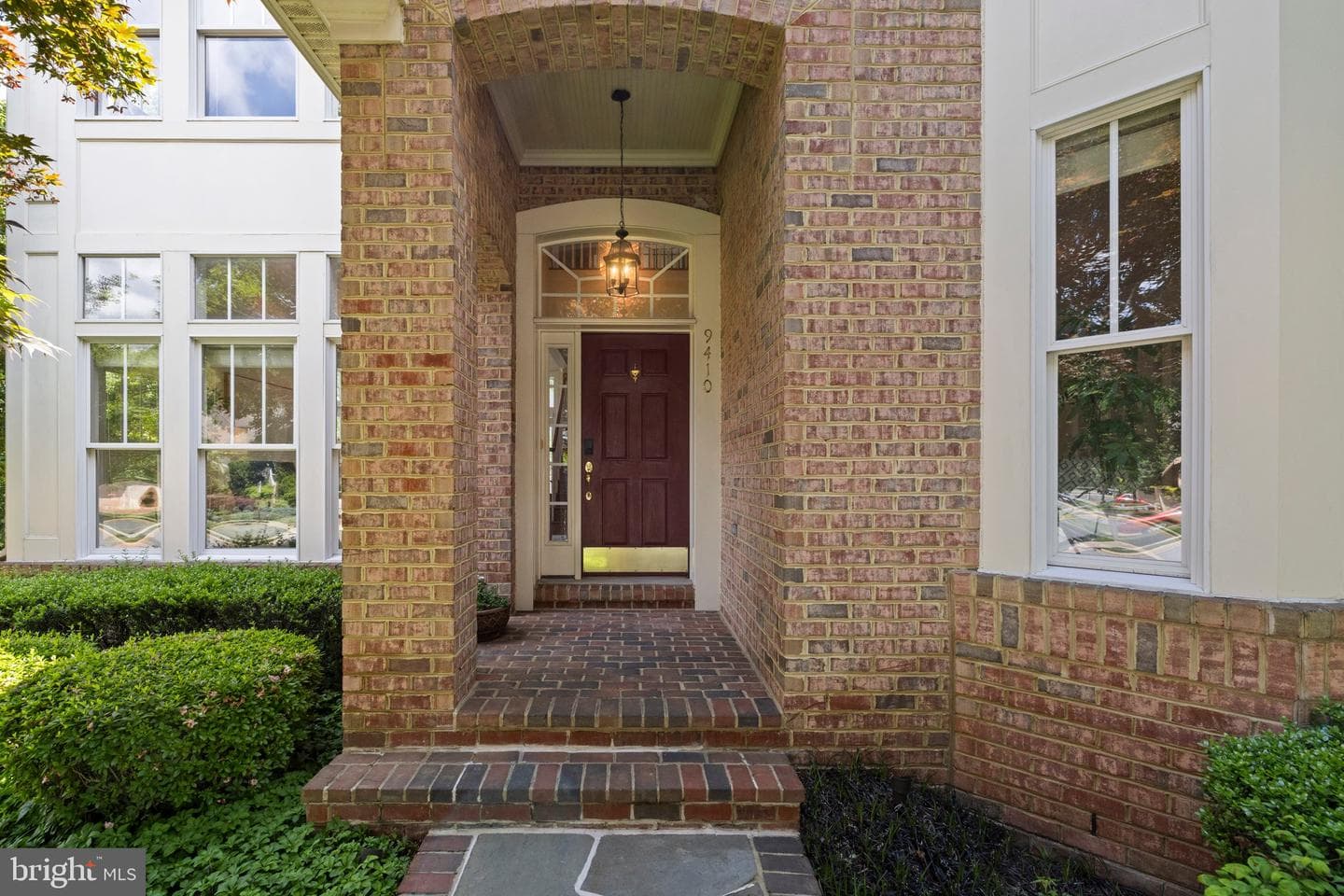 9410 Old Reserve Way photo 3