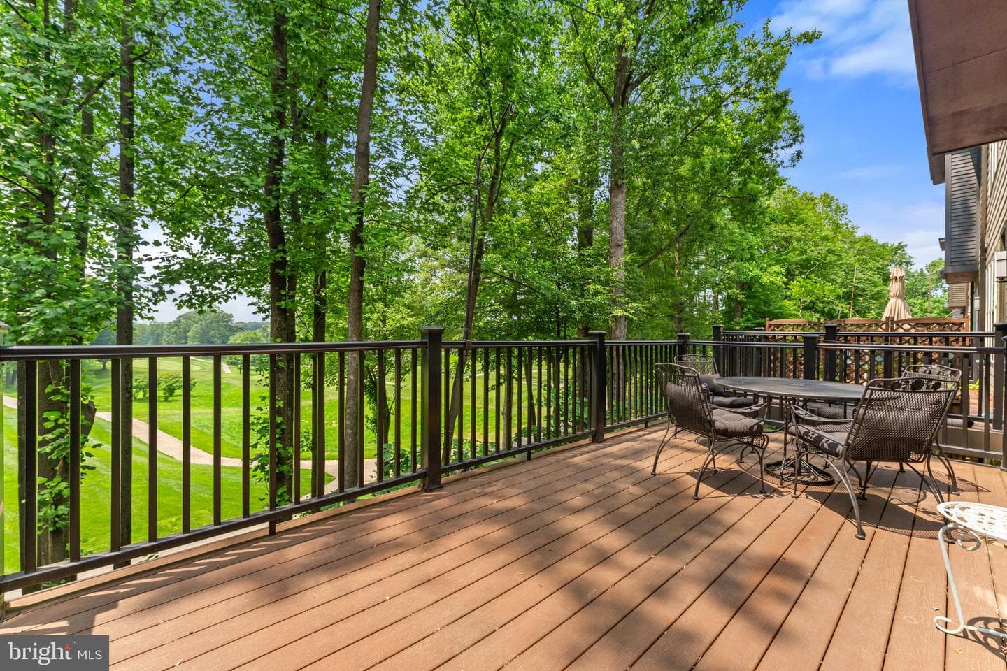 3546 Sutton Heights Circle photo 21