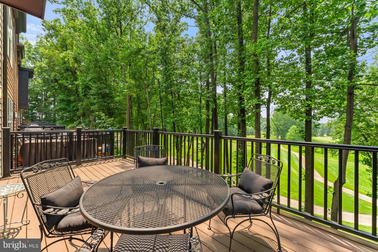 3546 Sutton Heights Circle photo 22
