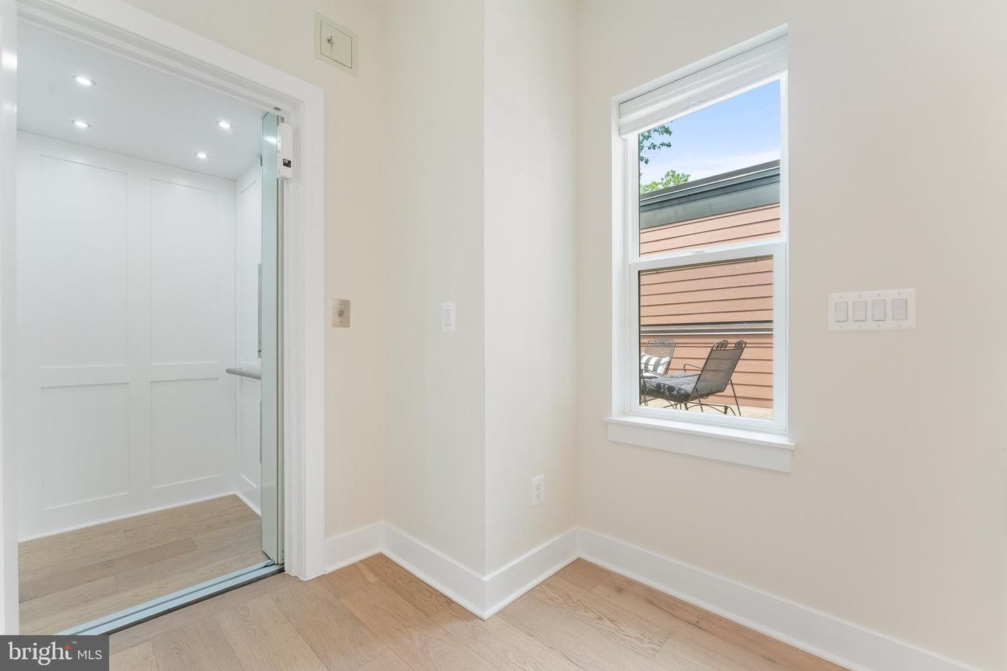 3546 Sutton Heights Circle photo 41