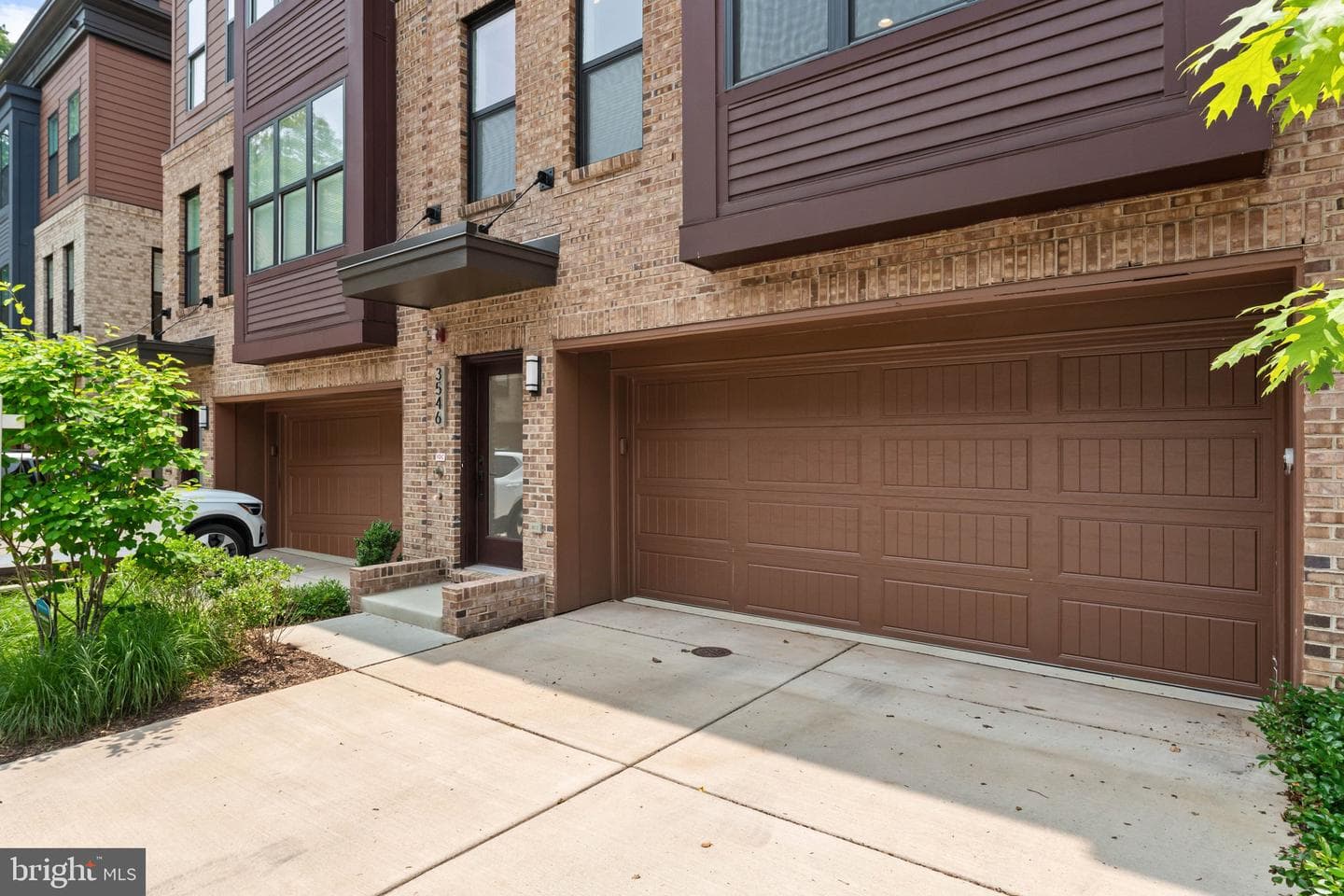 3546 Sutton Heights Circle photo 62