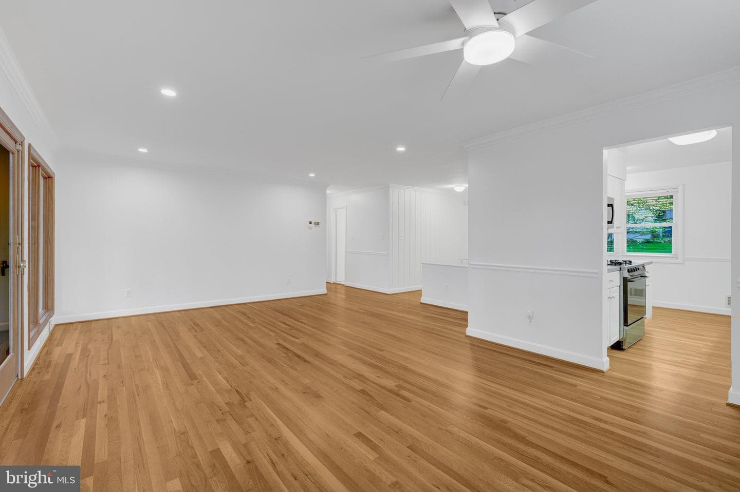 9718 Saint Andrews Drive photo 12