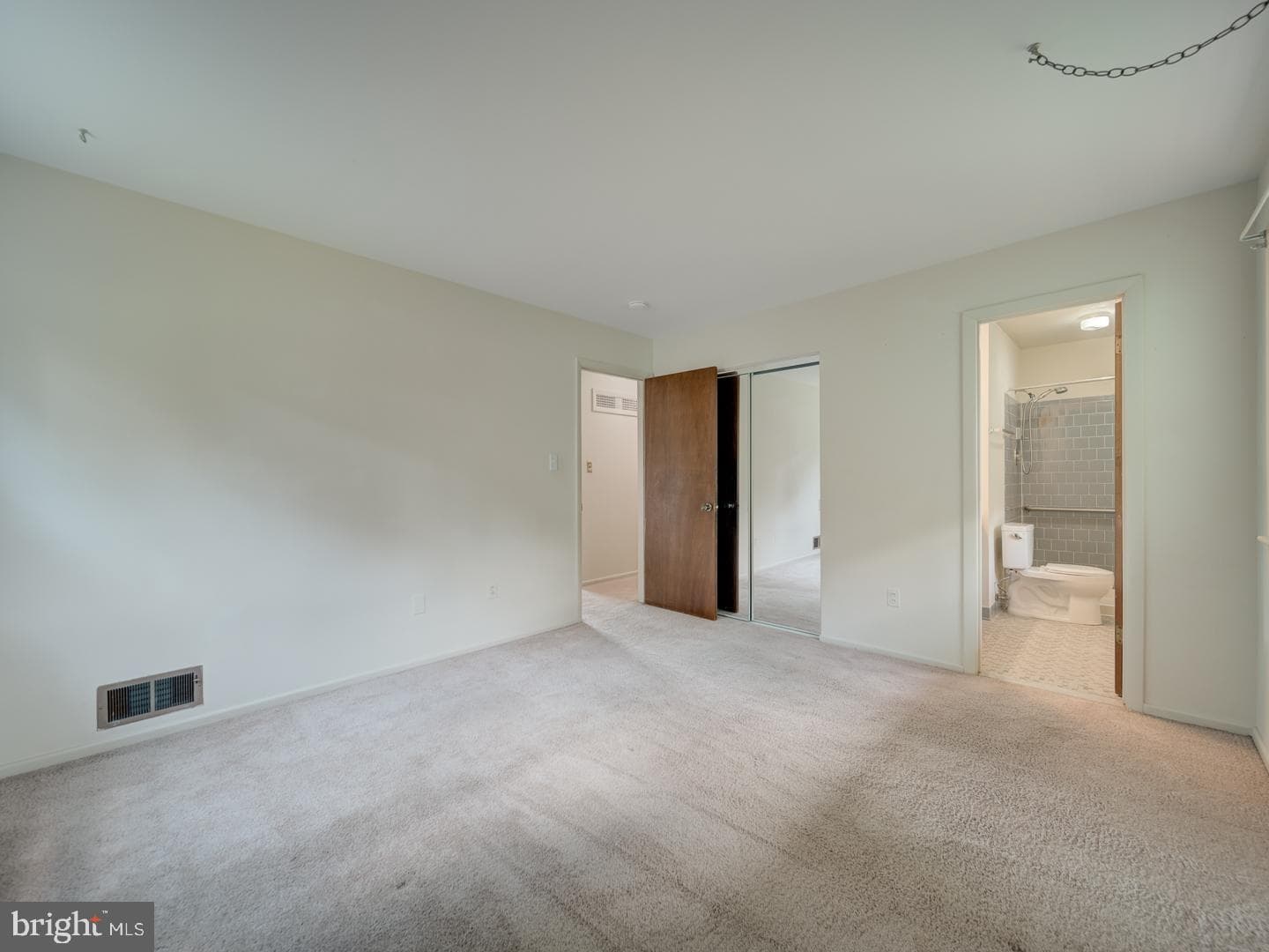10928 Warwick Avenue photo 21