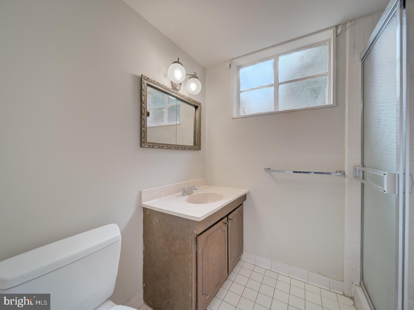 10928 Warwick Avenue photo 42