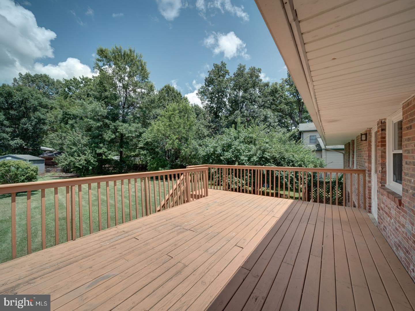 10928 Warwick Avenue photo 53