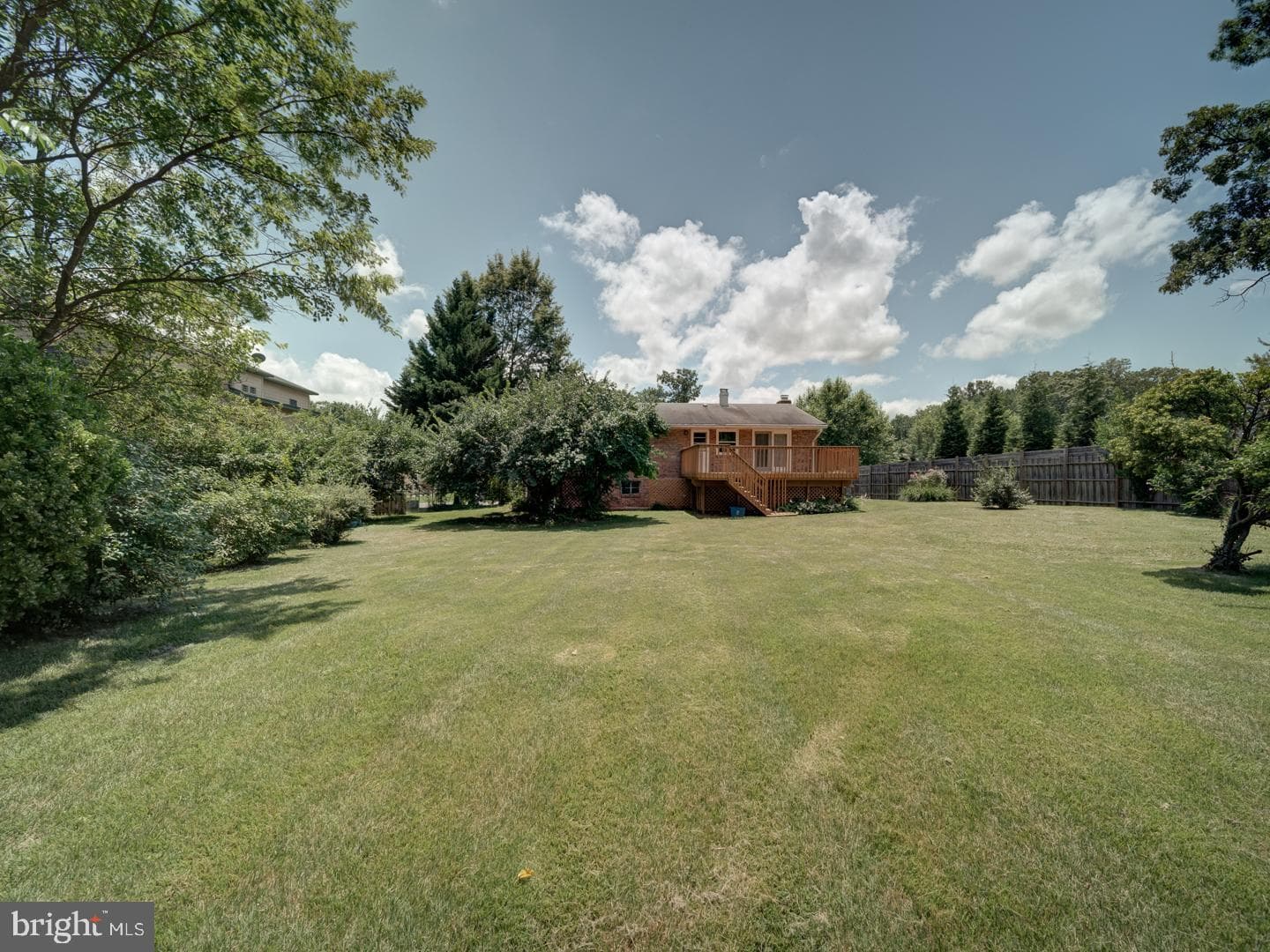 10928 Warwick Avenue photo 57