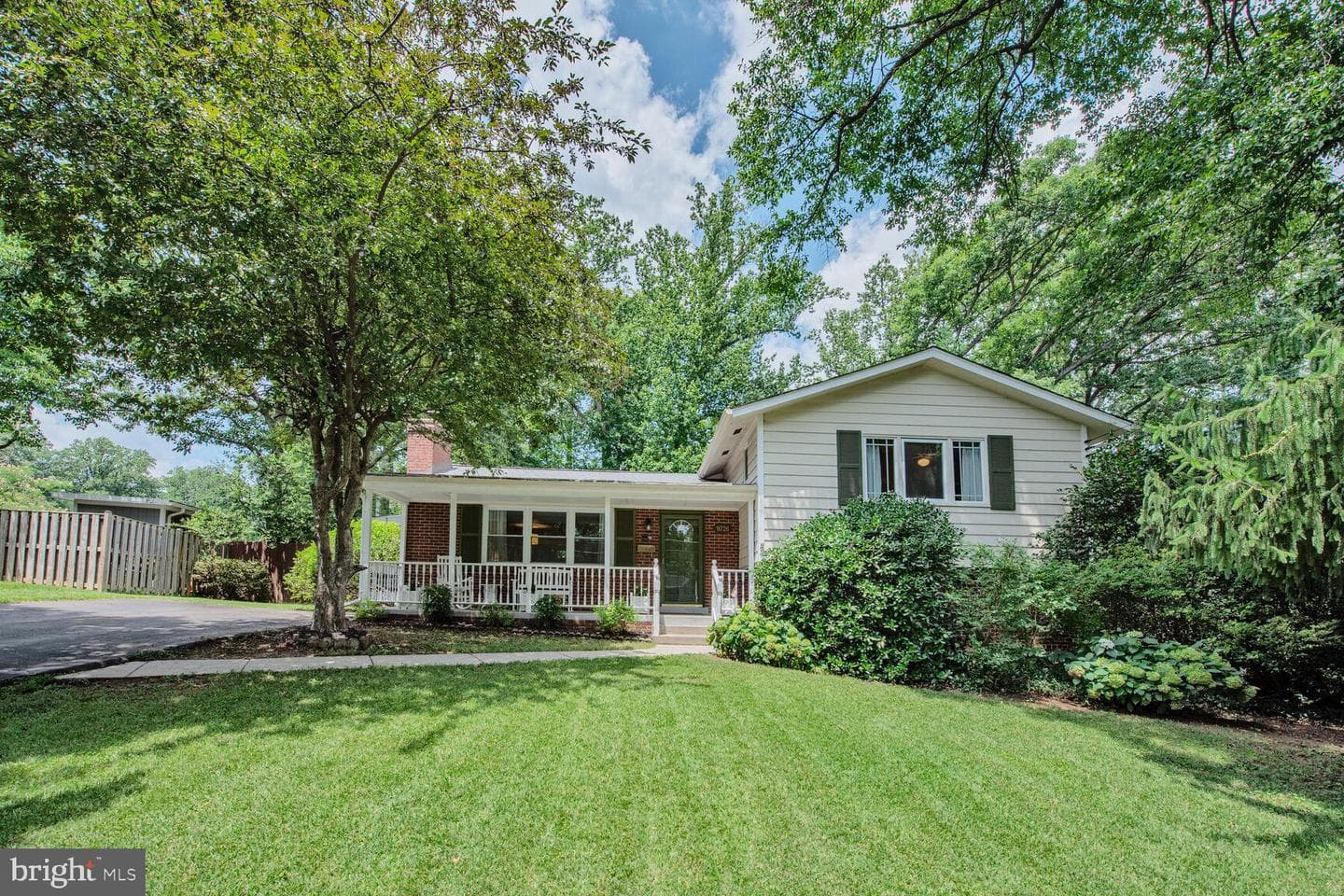 9726 Saint Andrews Drive photo 3