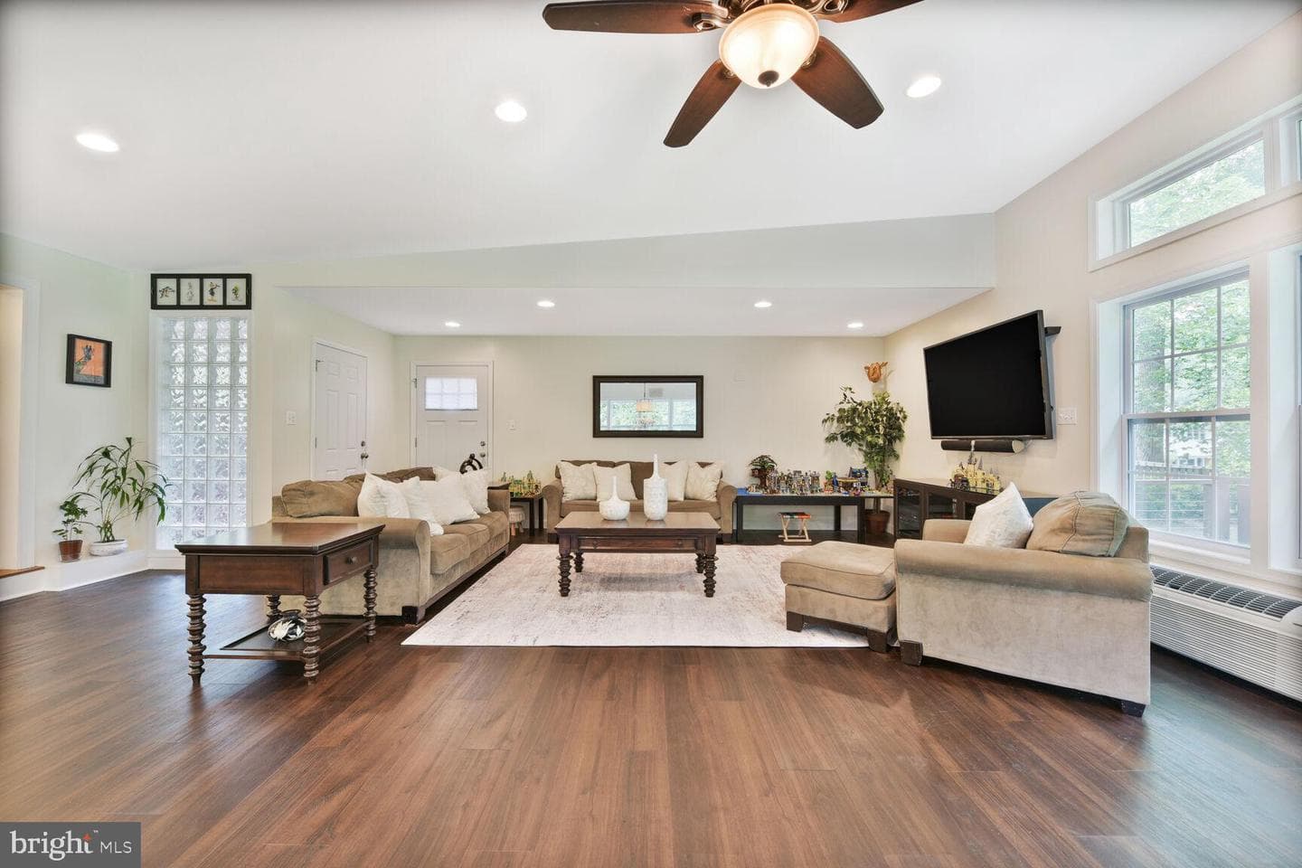9726 Saint Andrews Drive photo 8