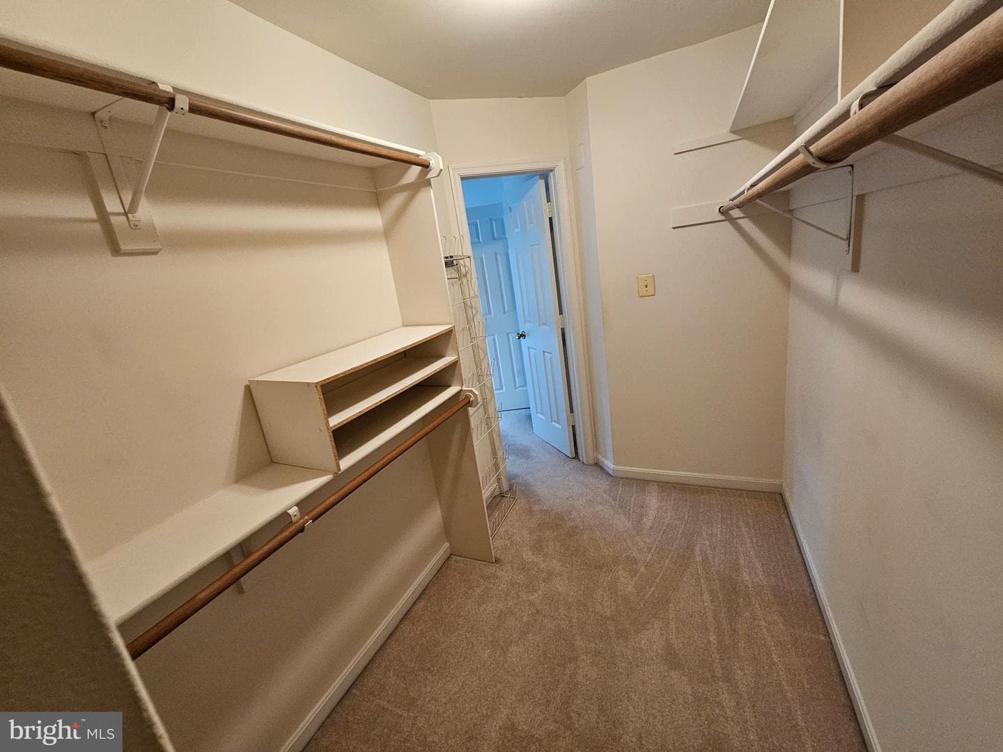 10450 Courtney Drive photo 41