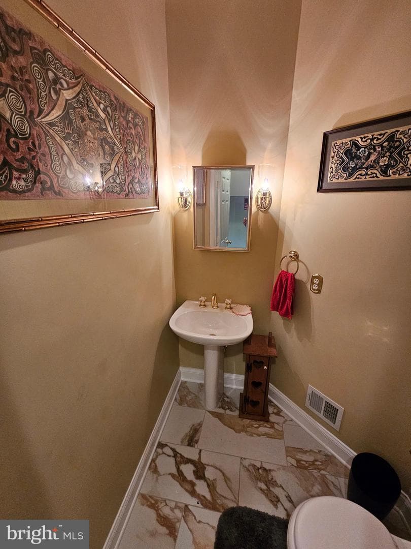 10450 Courtney Drive photo 63