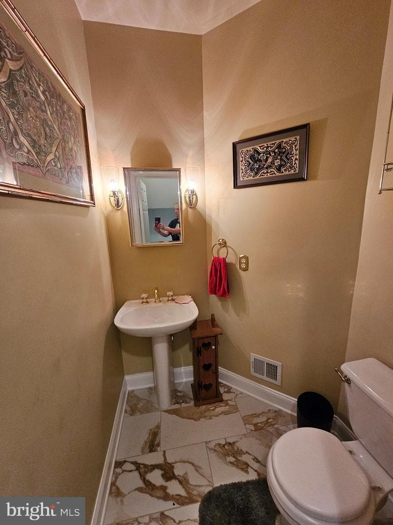 10450 Courtney Drive photo 64