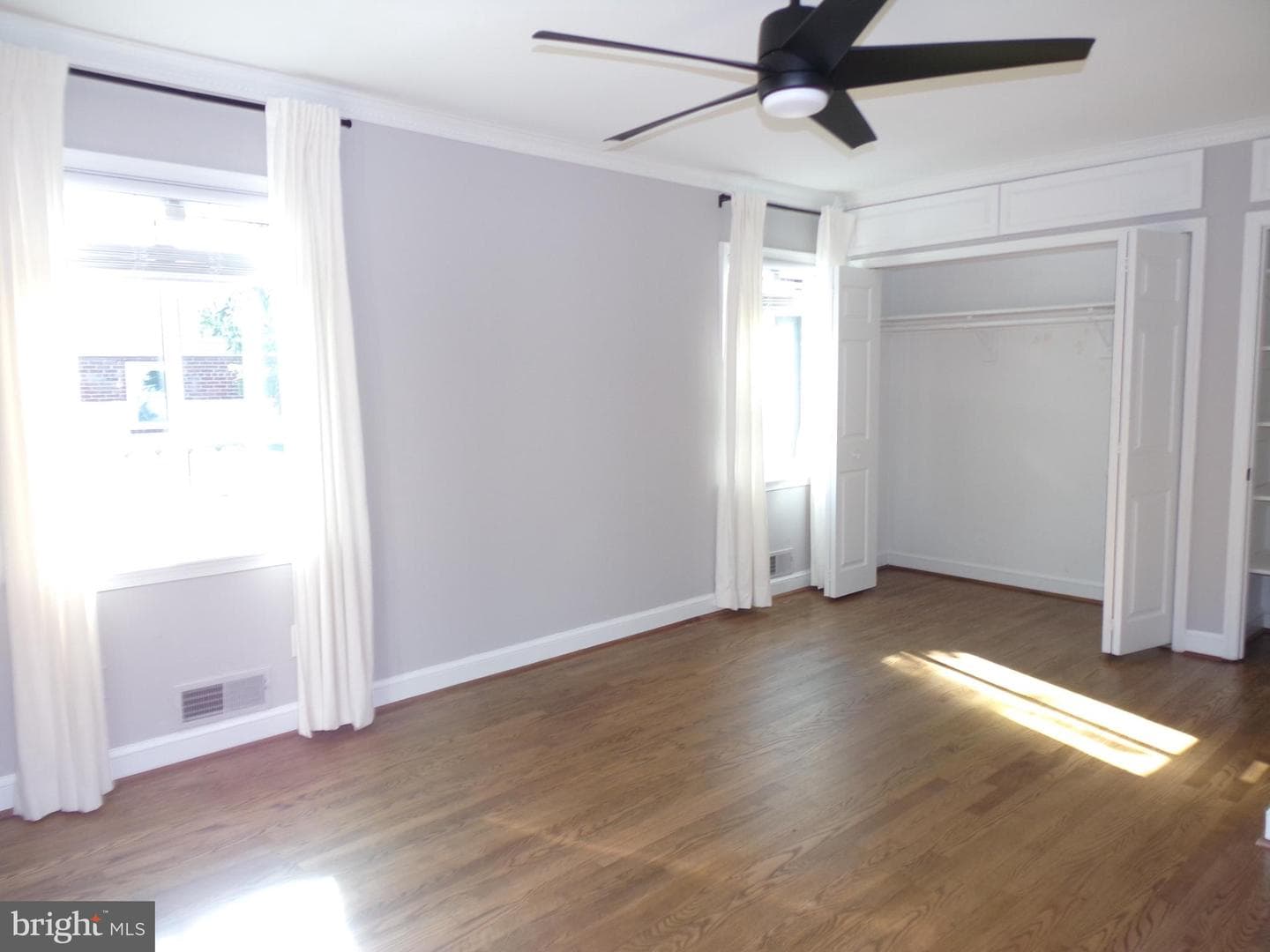 10009 Terry Street photo 63