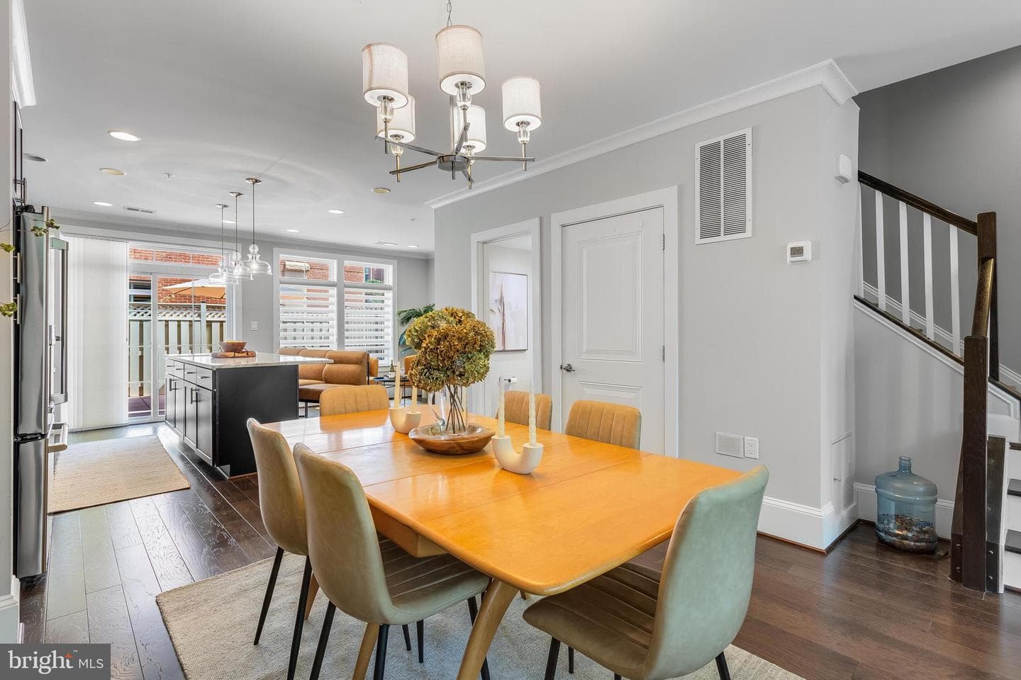 10372 Sager Avenue photo 9