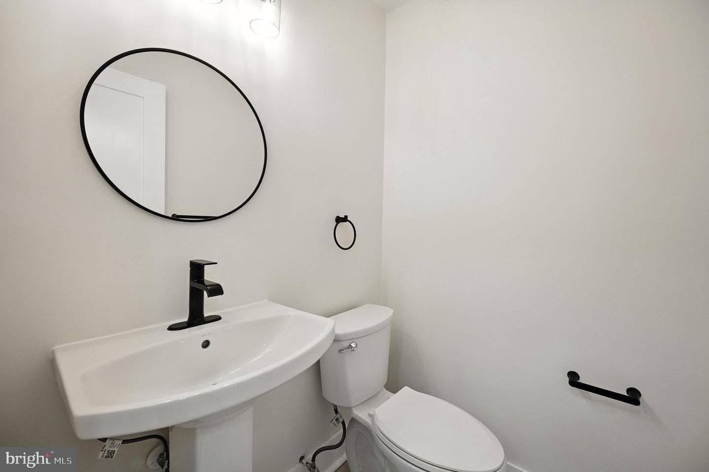 3886 Bradwater Street photo 10
