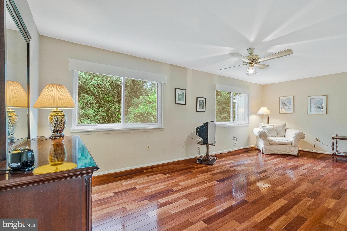 3800 Hemlock Way photo 30
