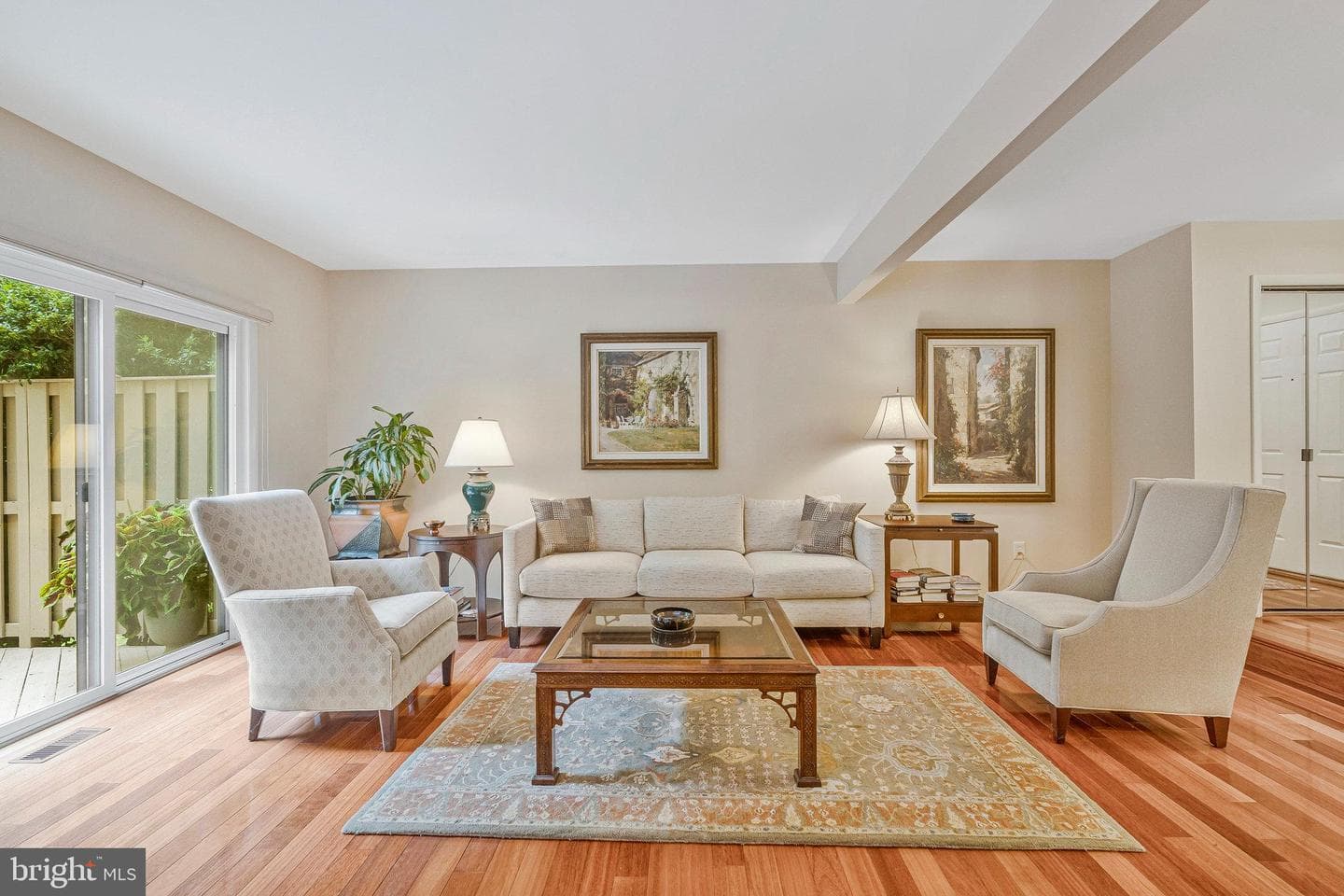 3800 Hemlock Way photo 9
