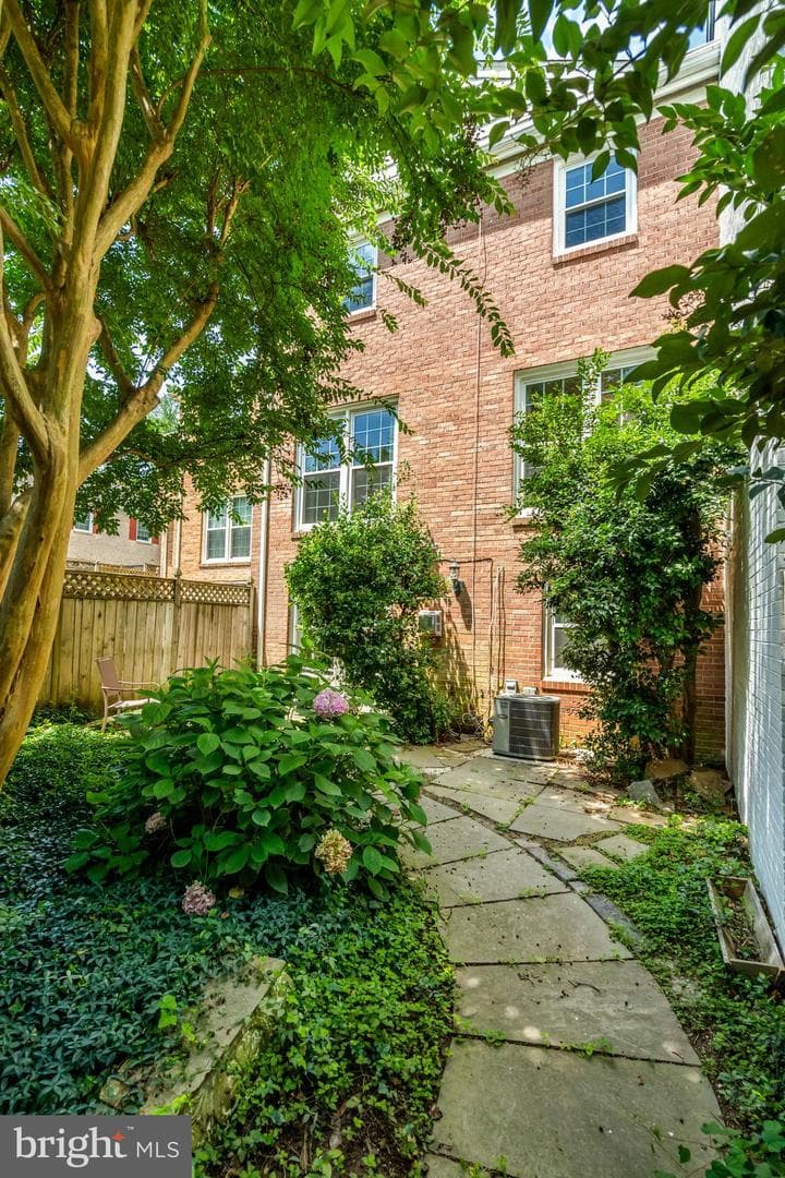 3221 Adams Court photo 38