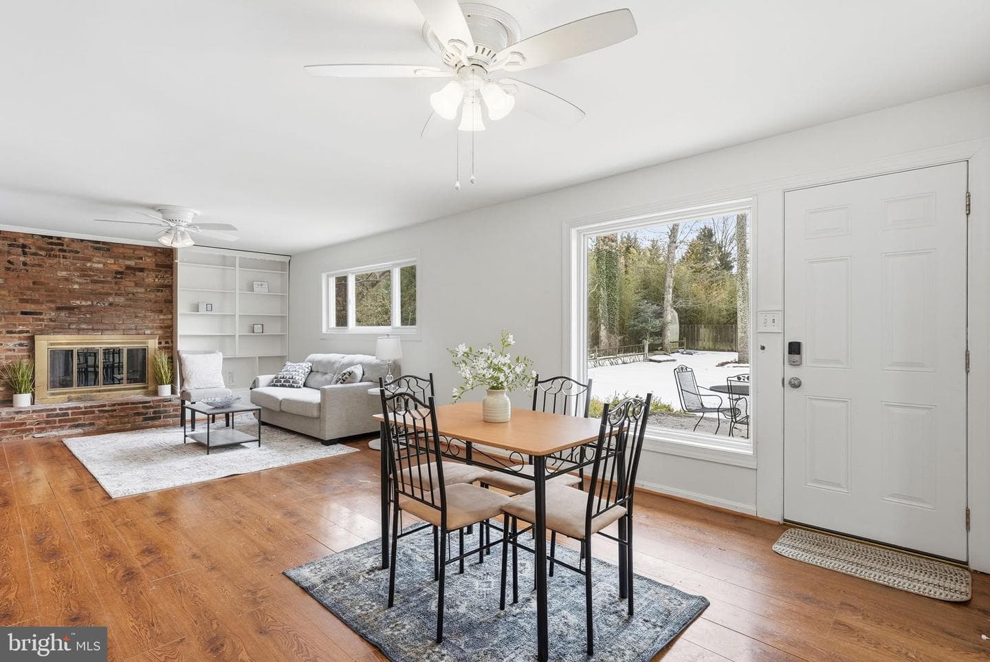 10911 Maple Street photo 6