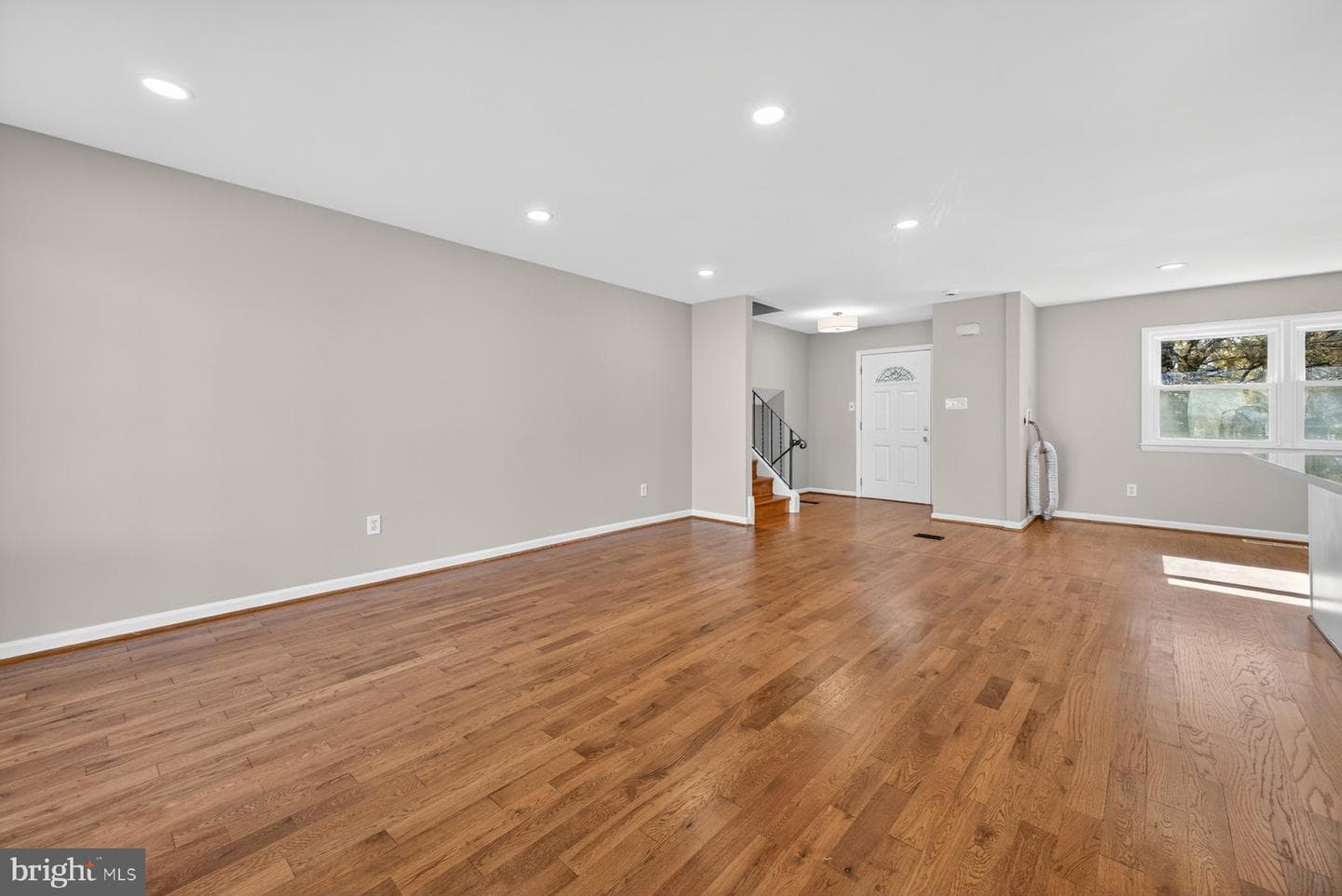 10230 Antietam Avenue photo 5