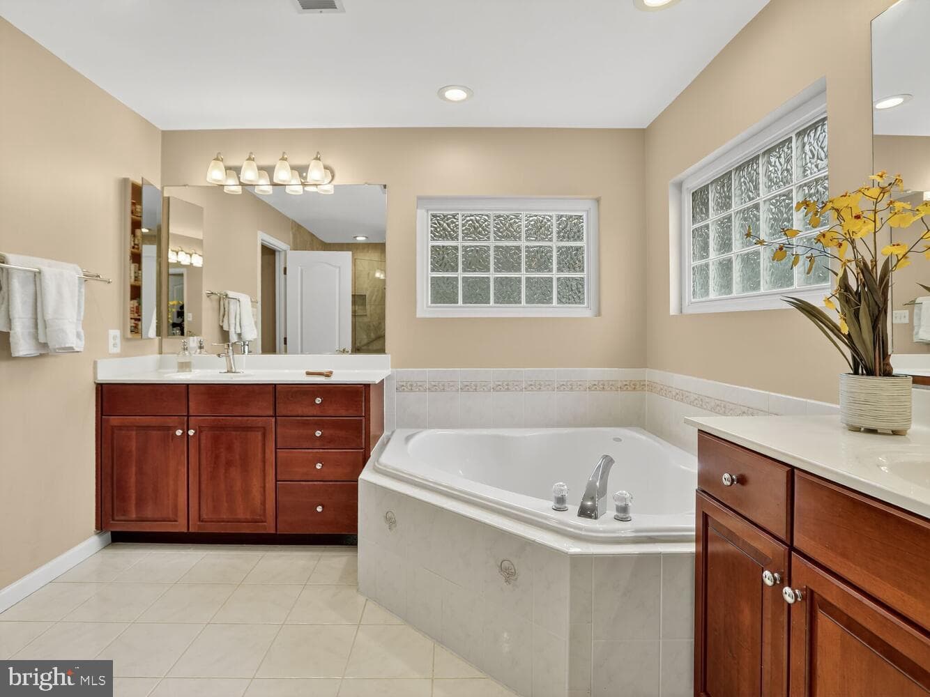 10702 Simpson Mews Lane photo 35
