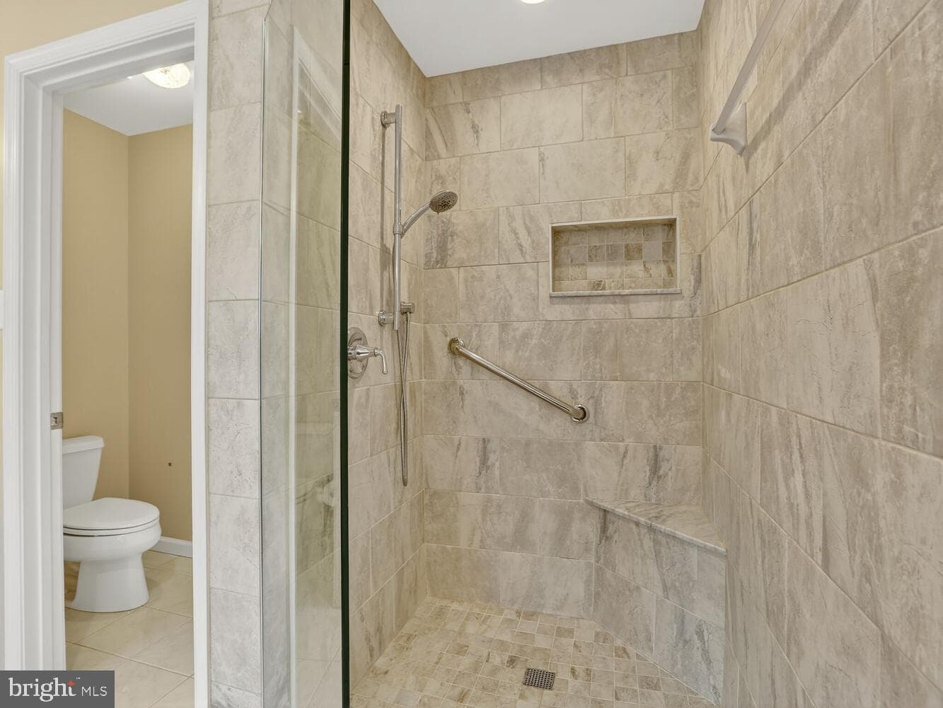 10702 Simpson Mews Lane photo 37