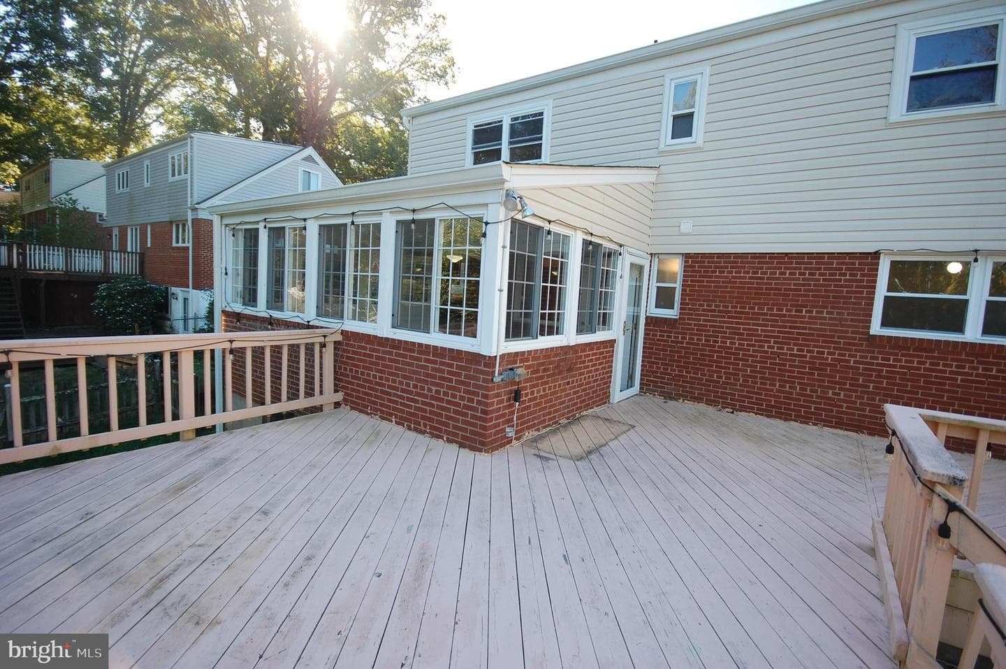 10006 Hunter Street photo 10