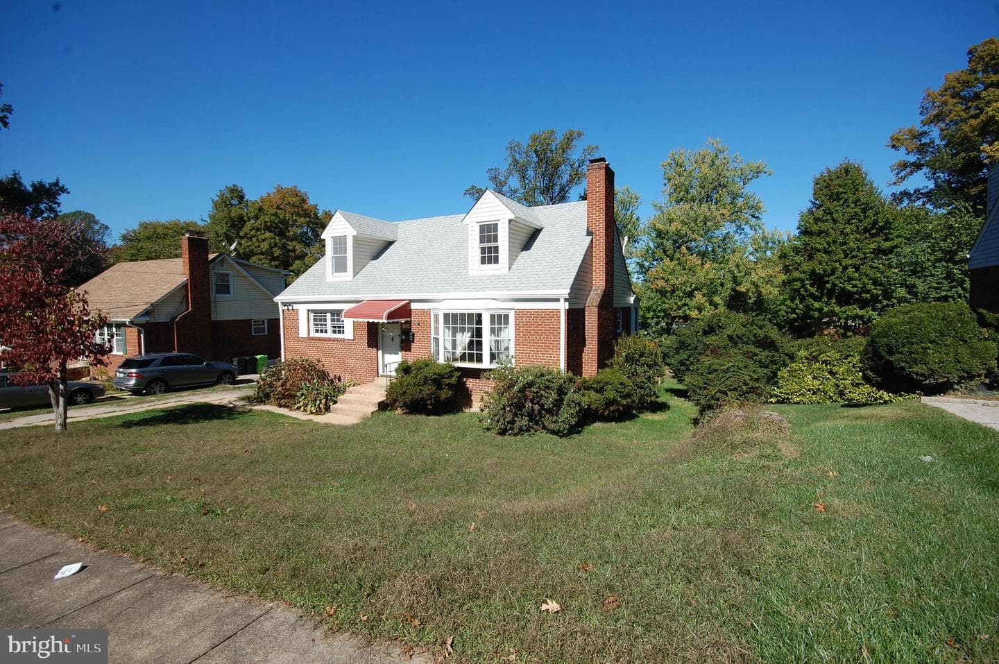 10006 Hunter Street photo 2
