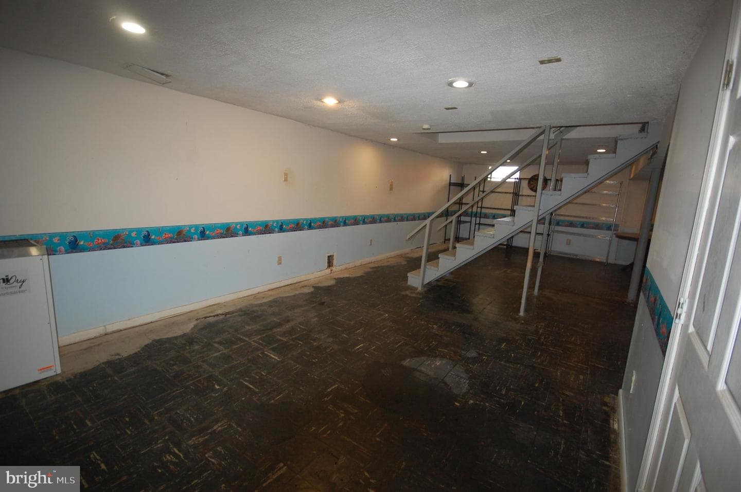 10006 Hunter Street photo 37
