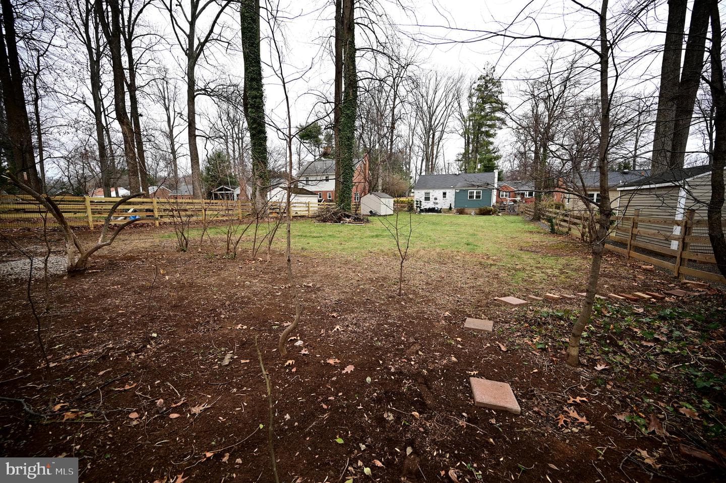 10833 Warwick Avenue photo 18