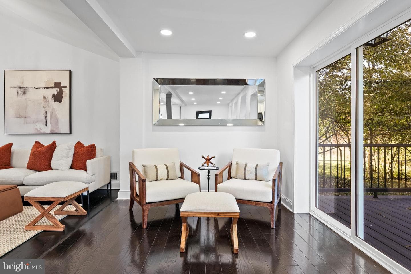 10404 Forest Avenue photo 10
