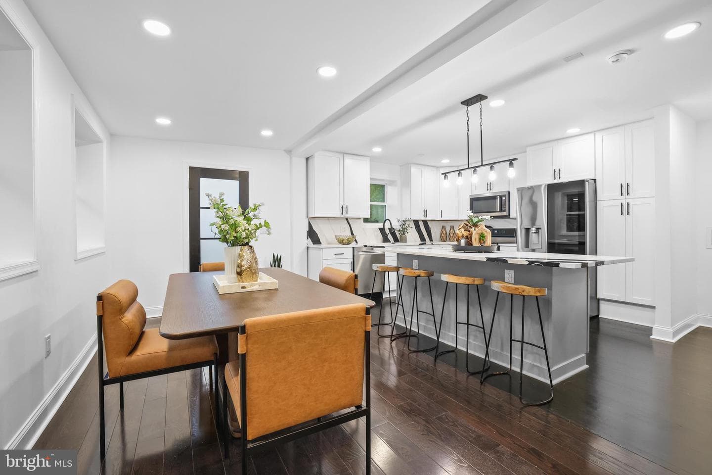 10404 Forest Avenue photo 19