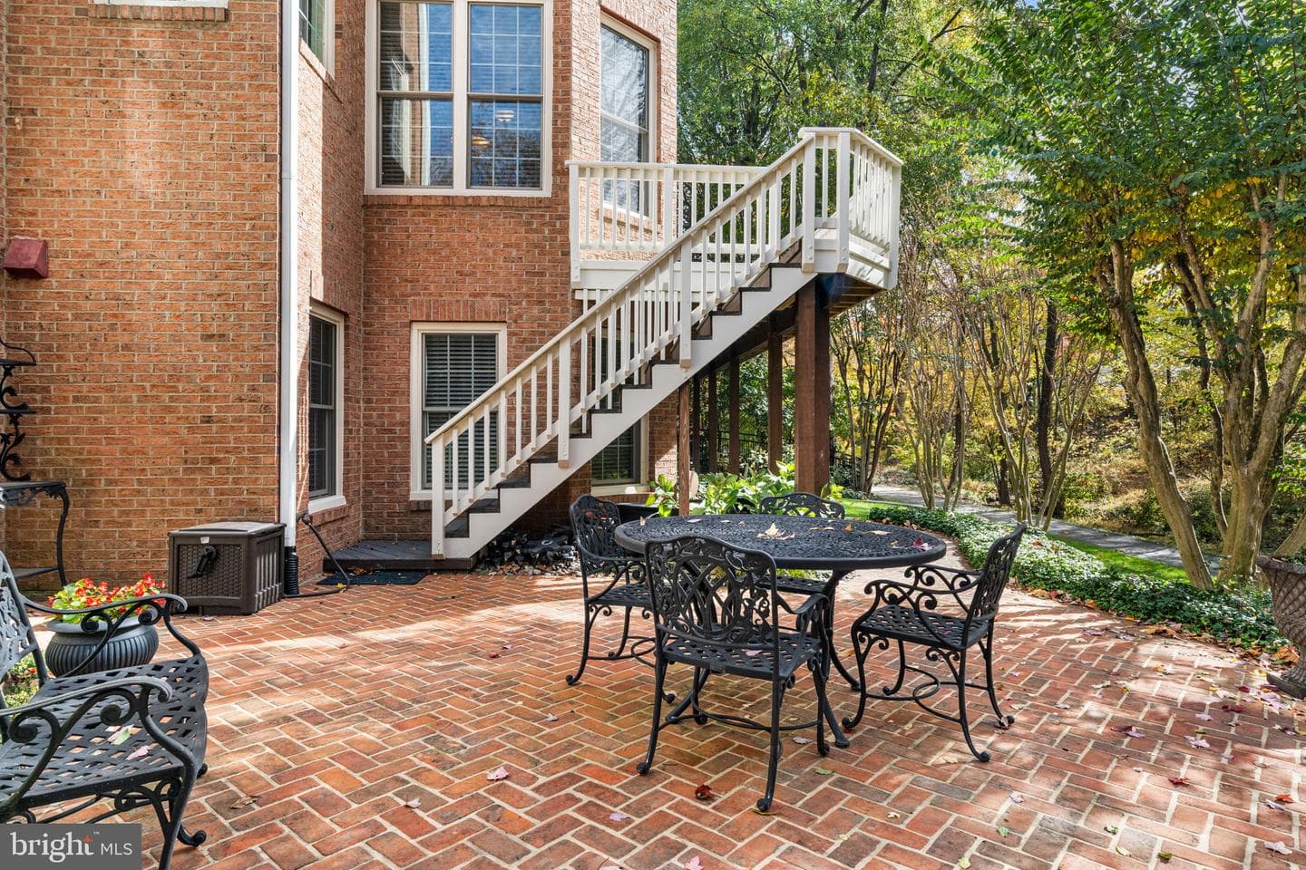 10121 Ratcliffe Manor Drive photo 8