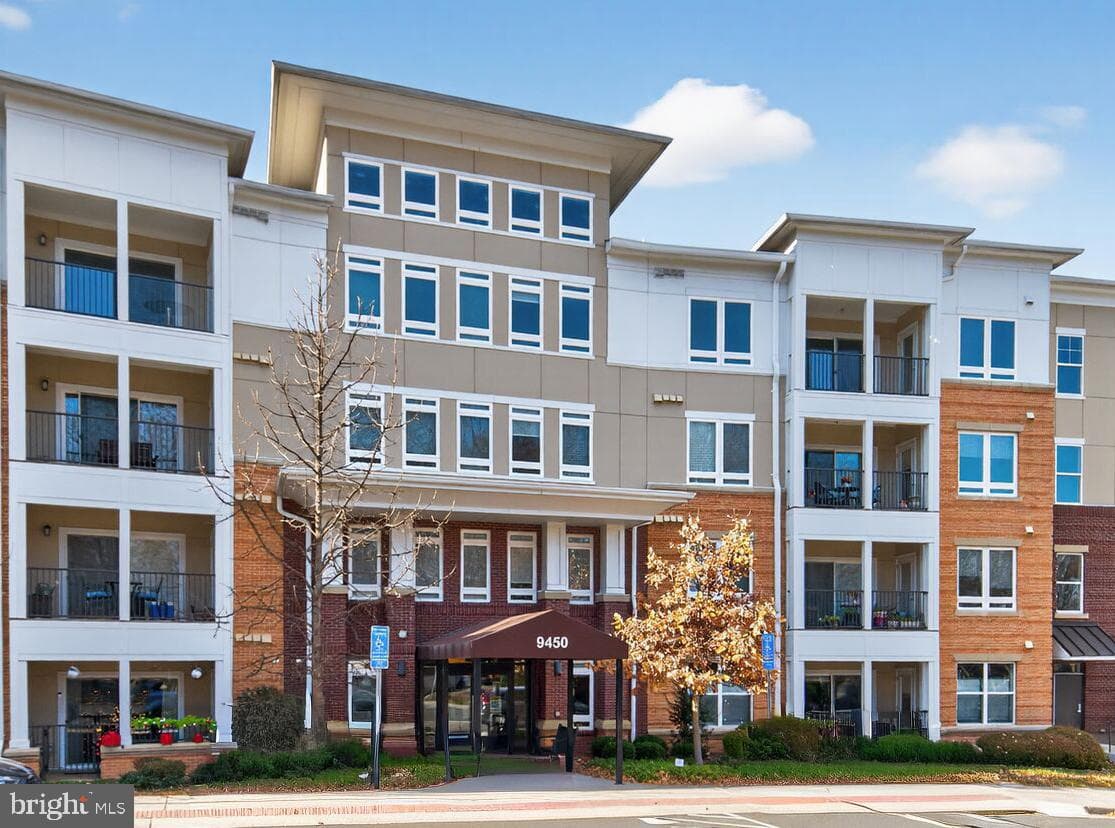 9450 Silver King Court #401