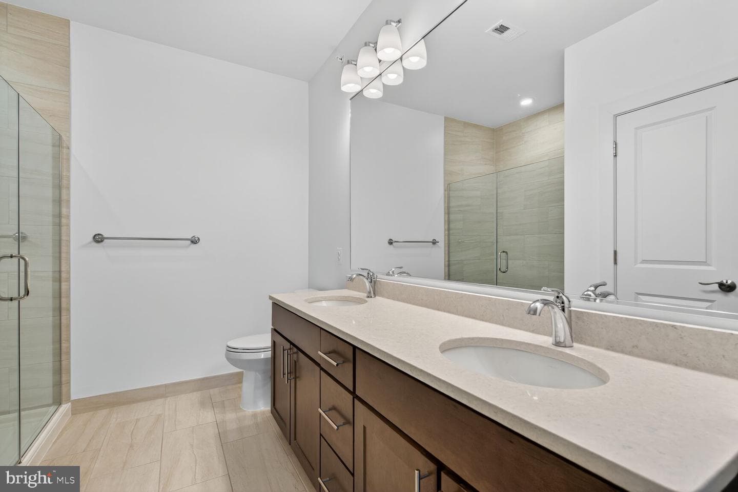 9450 Silver King Court #401 photo 17
