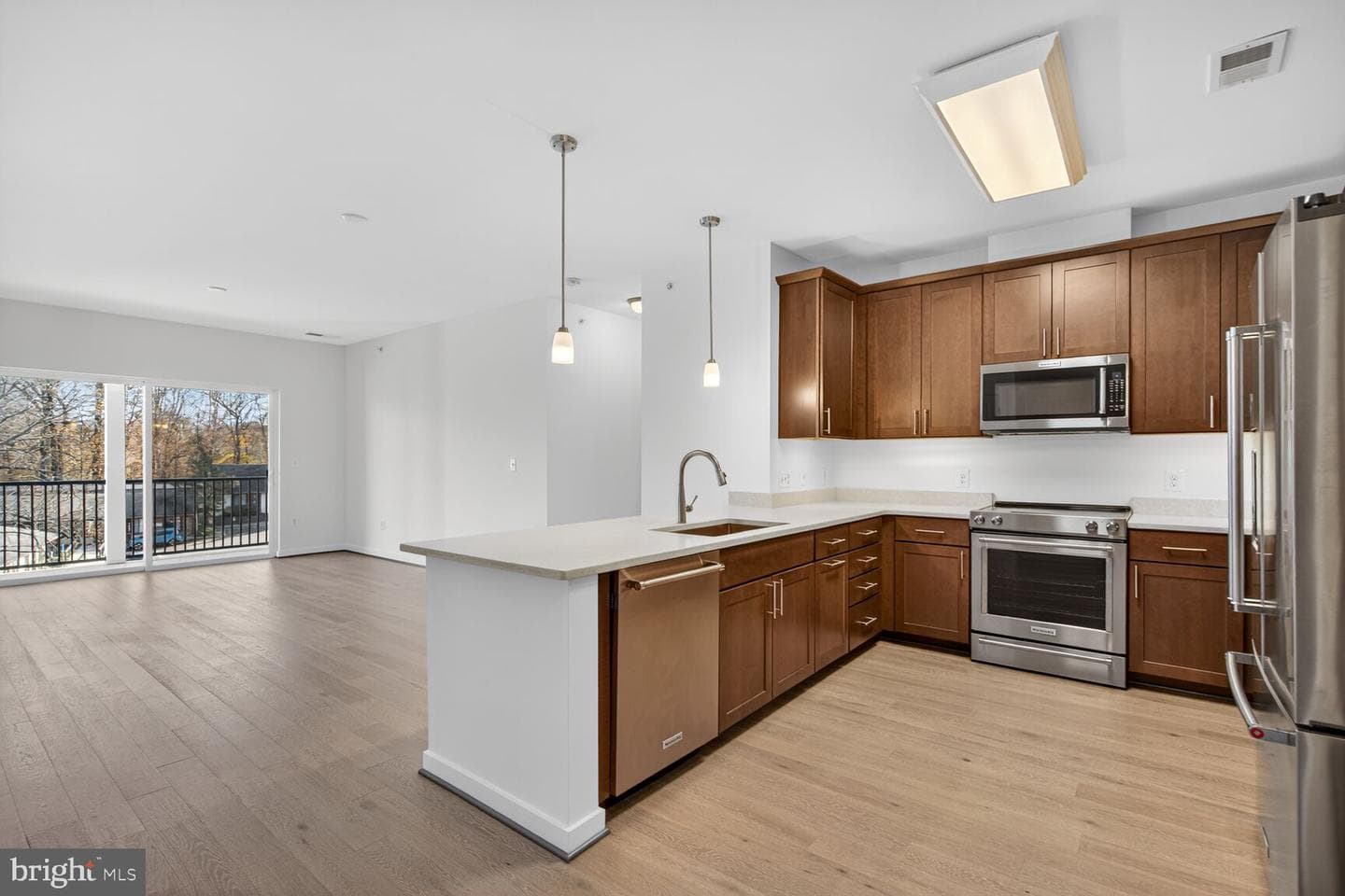 9450 Silver King Court #401 photo 2