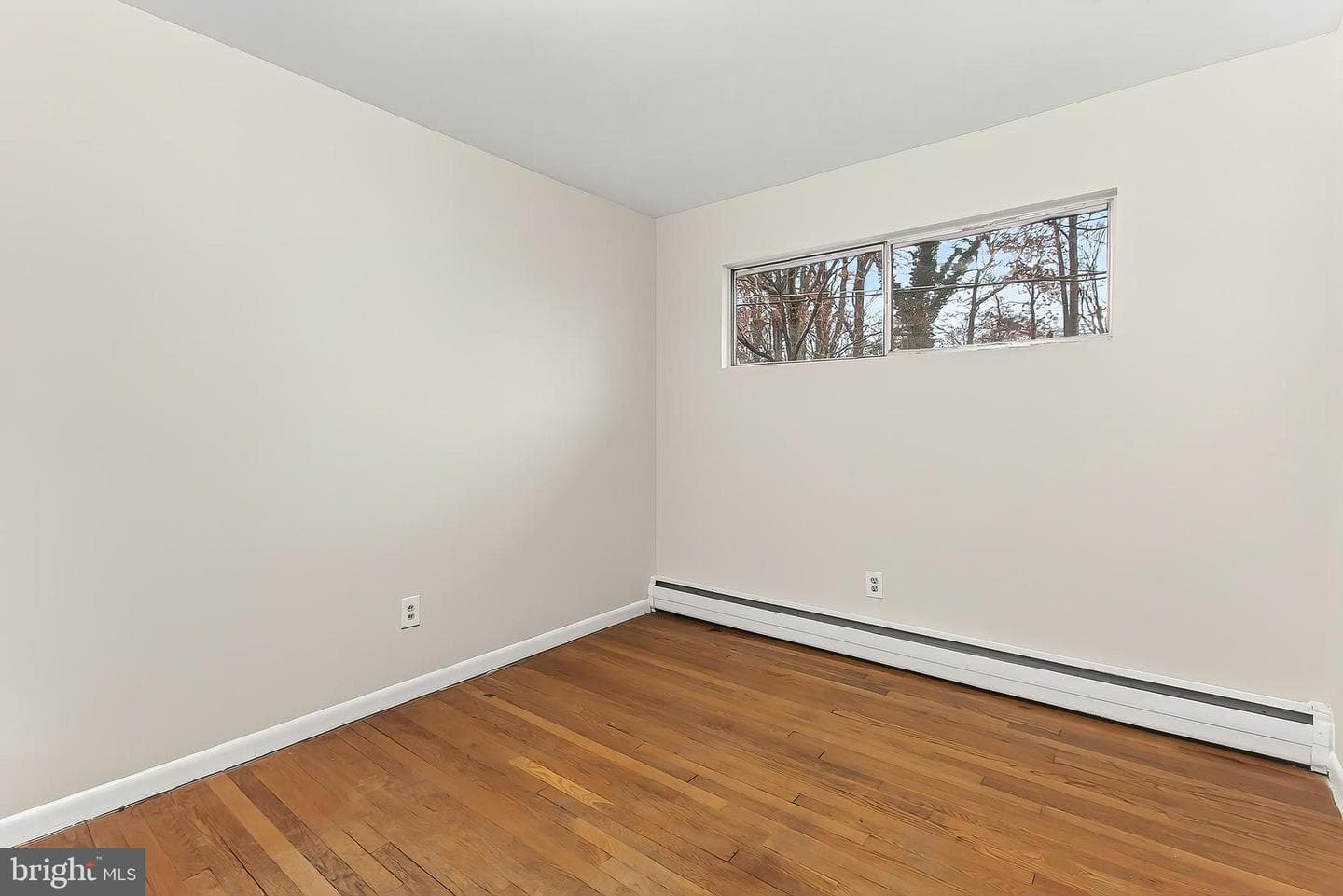 10118 Spring Lake Terrace photo 32