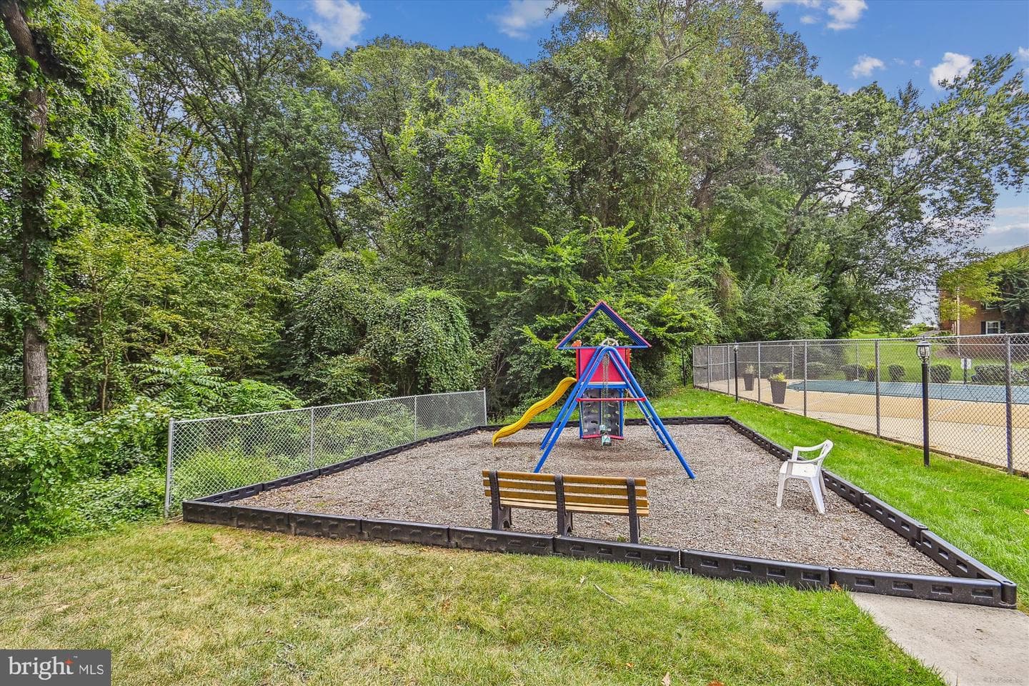 3874 Lyndhurst Drive #103 photo 21