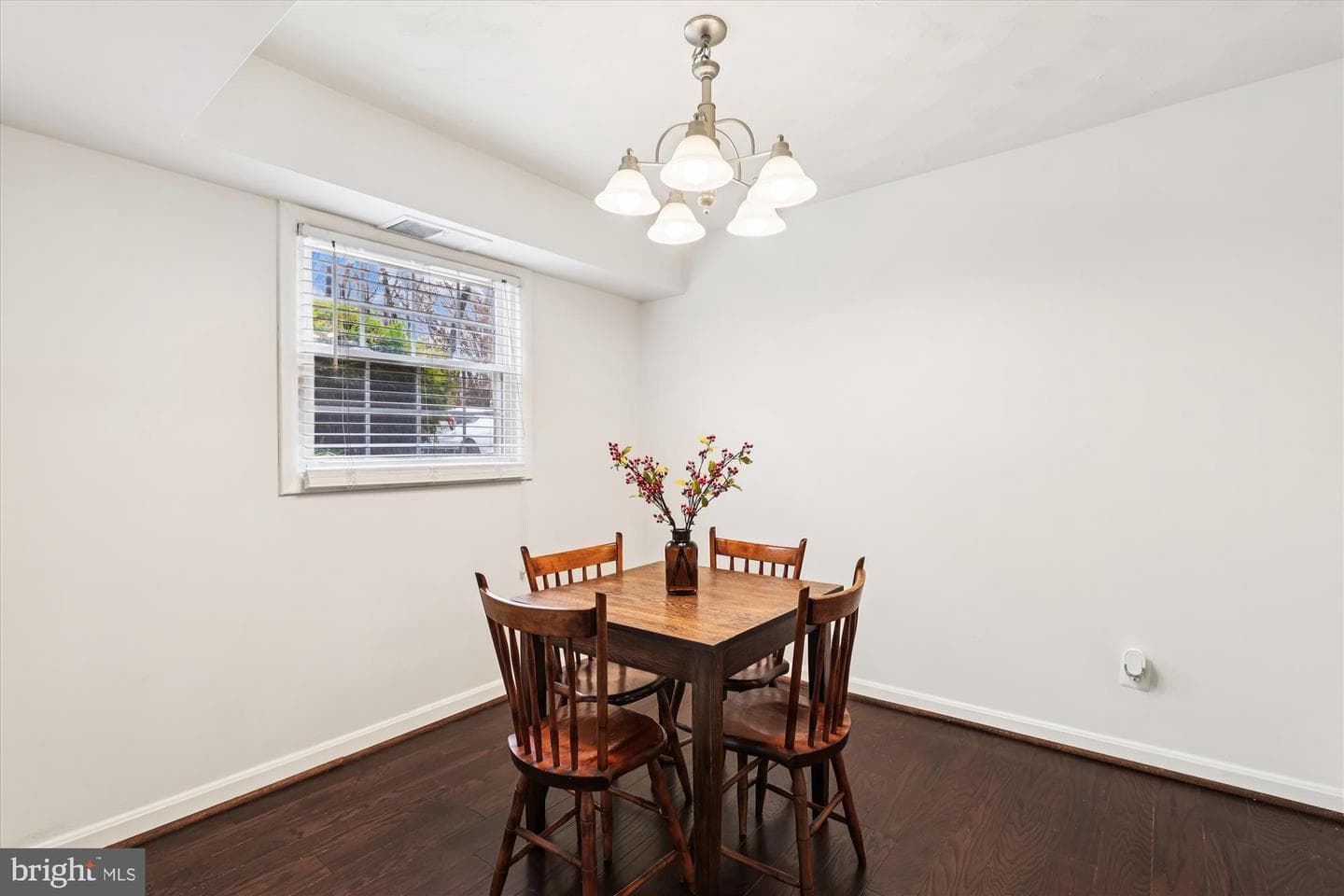 3874 Lyndhurst Drive #103 photo 5